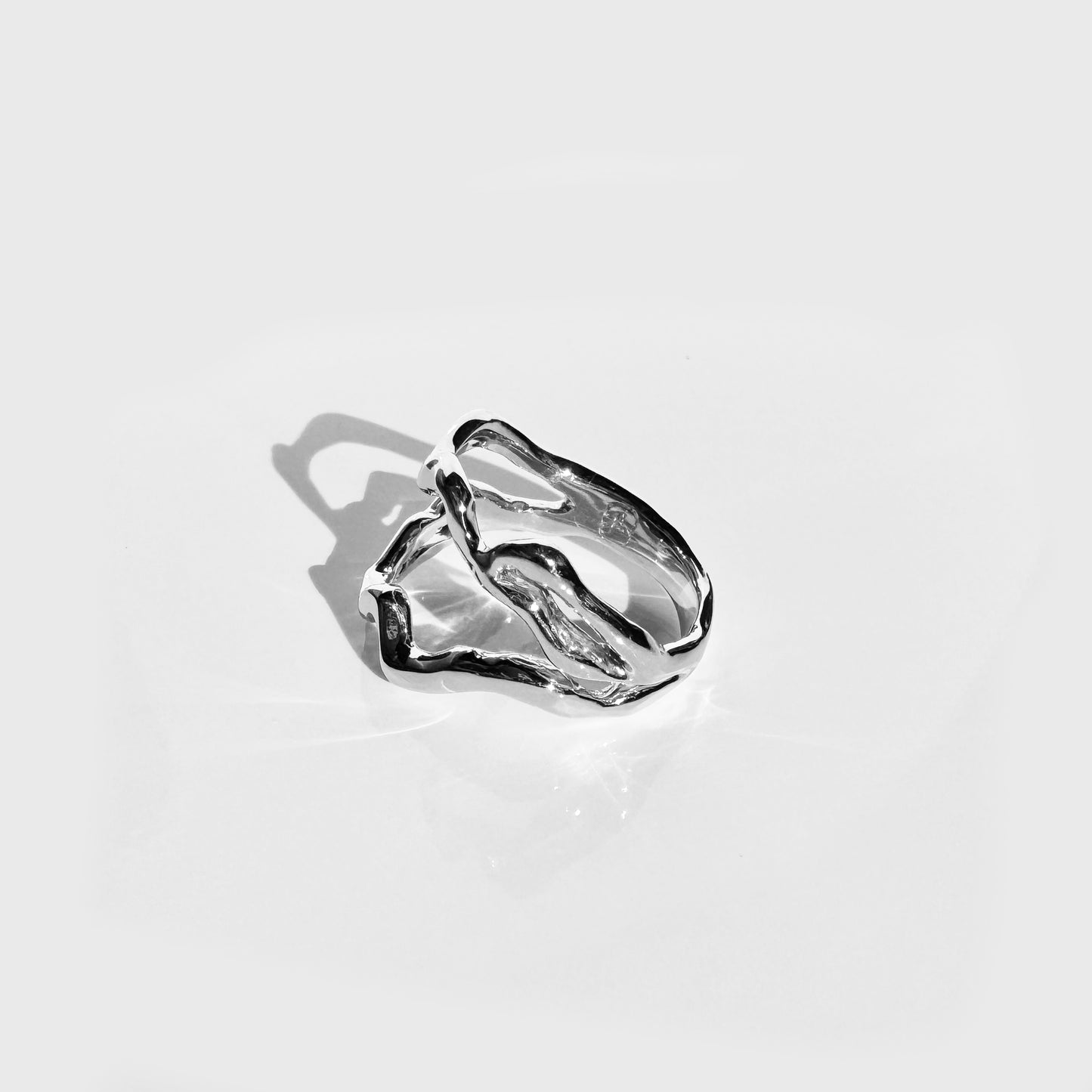Boca de Ballena Platinum Ring