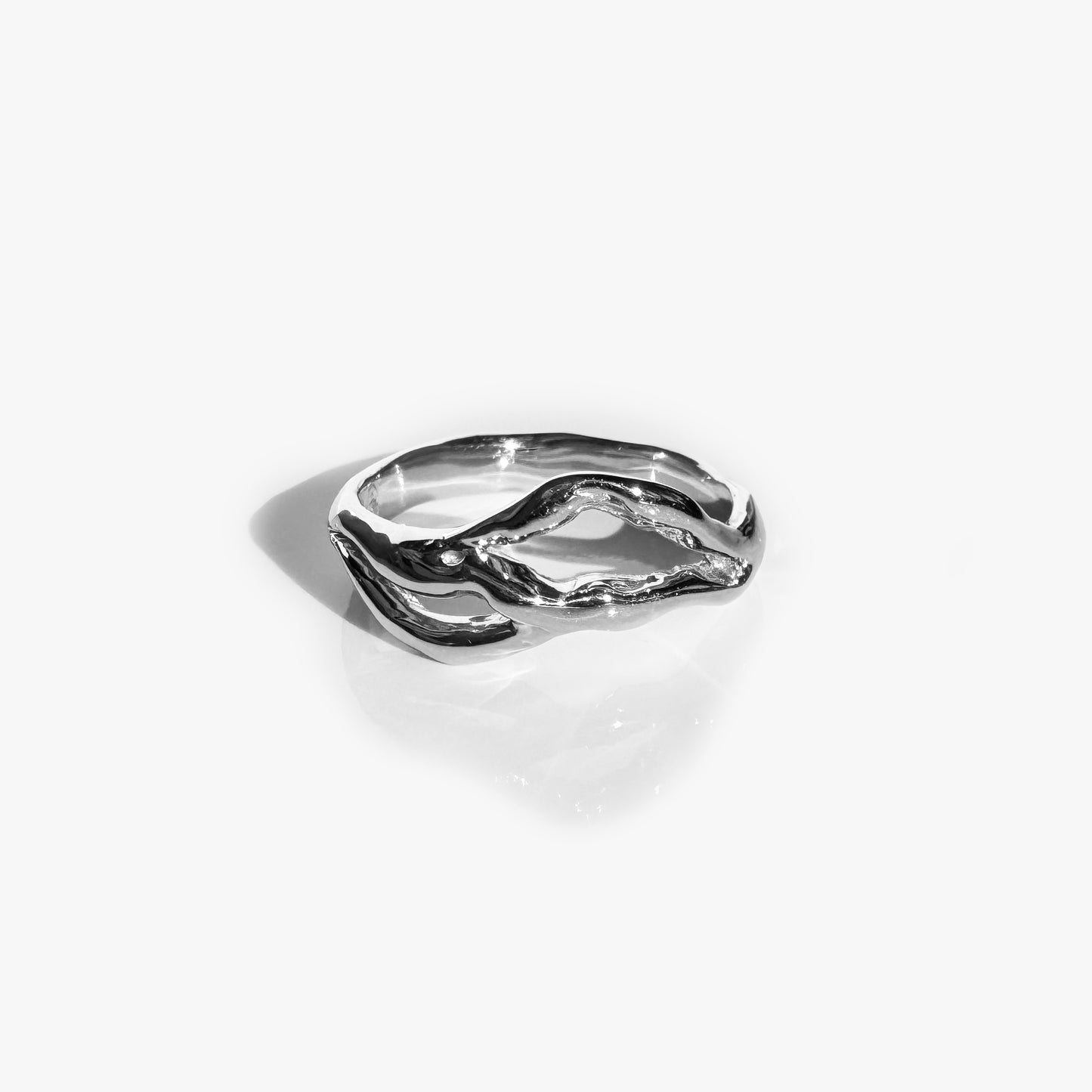 L'amour Toujours Platinum Ring