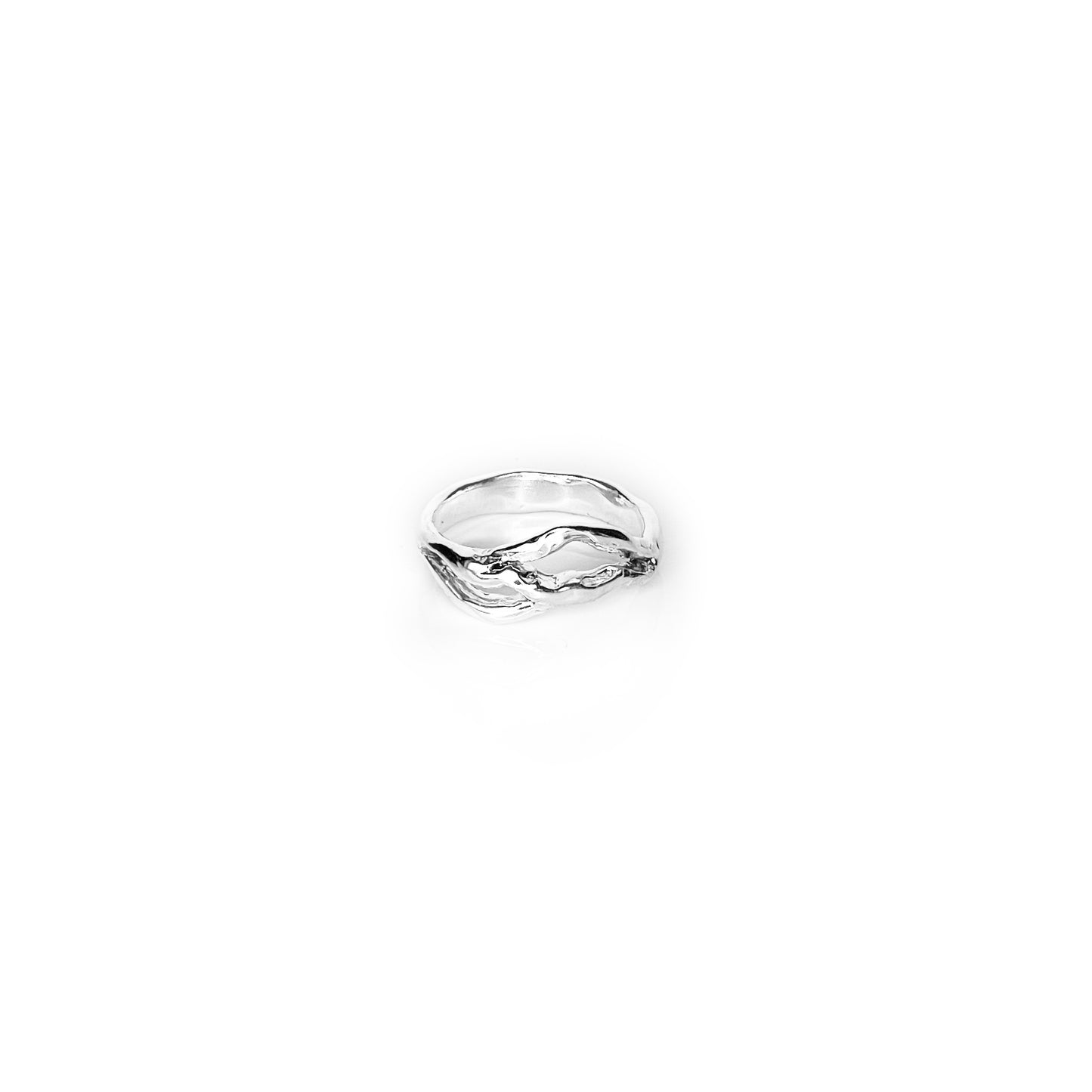 
                  
                    L’amour Toujours Ring
                  
                